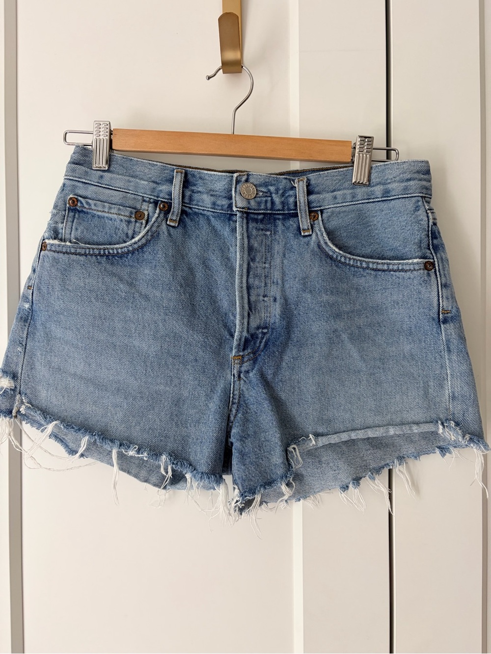 Agolde Parker Light Blue Distressed Denim Cutoff Shorts | 25